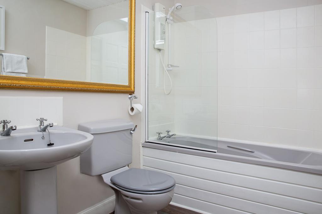 Ferienwohnung Prestwick Town Center Flat Exterior foto
